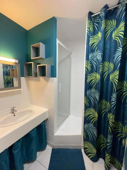 Maisonette Parking Prive Gratuit Doué-la-Fontaine Zewnętrze zdjęcie